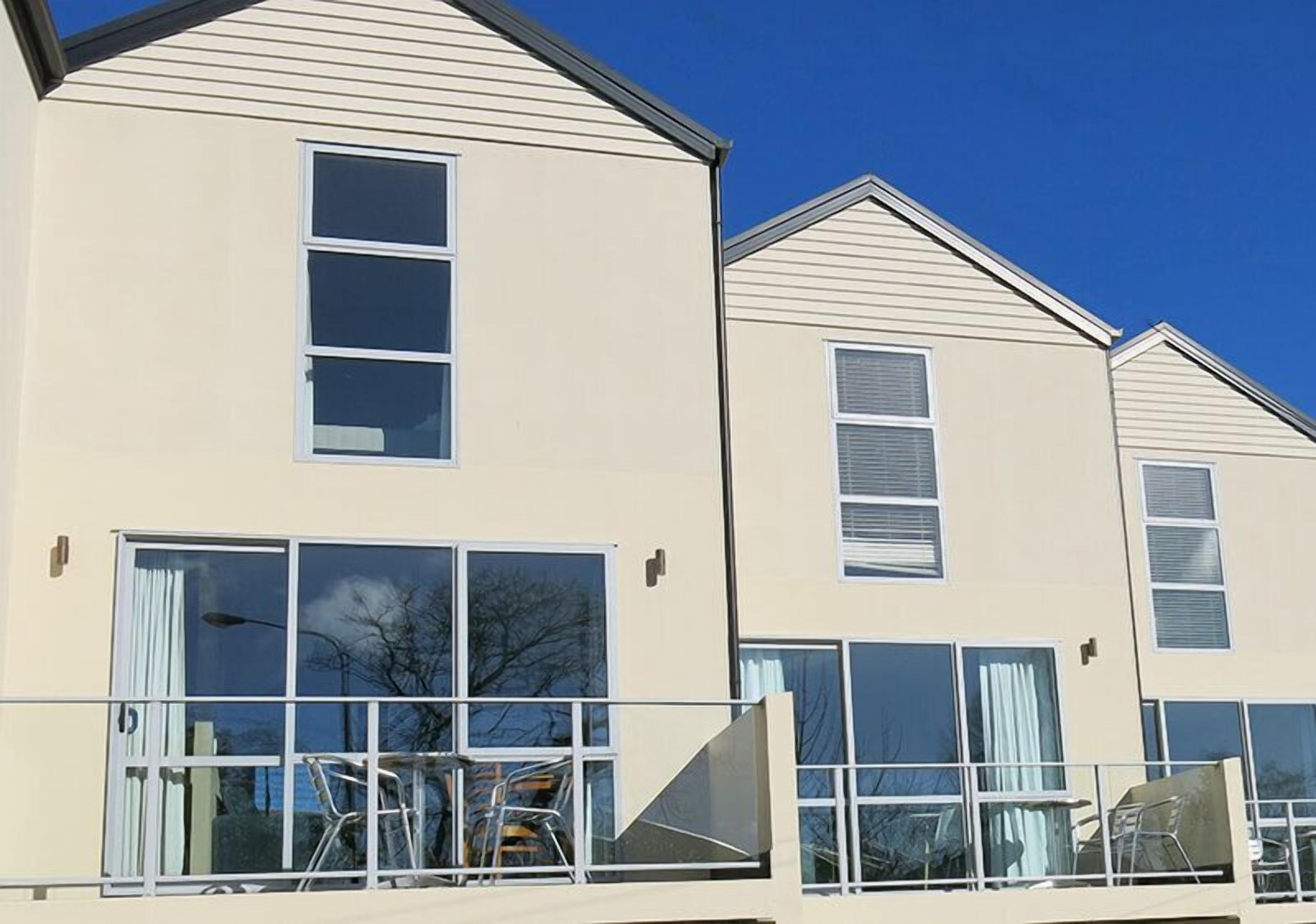 Merivale Manor Apartments