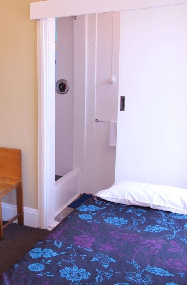 New City Hotel