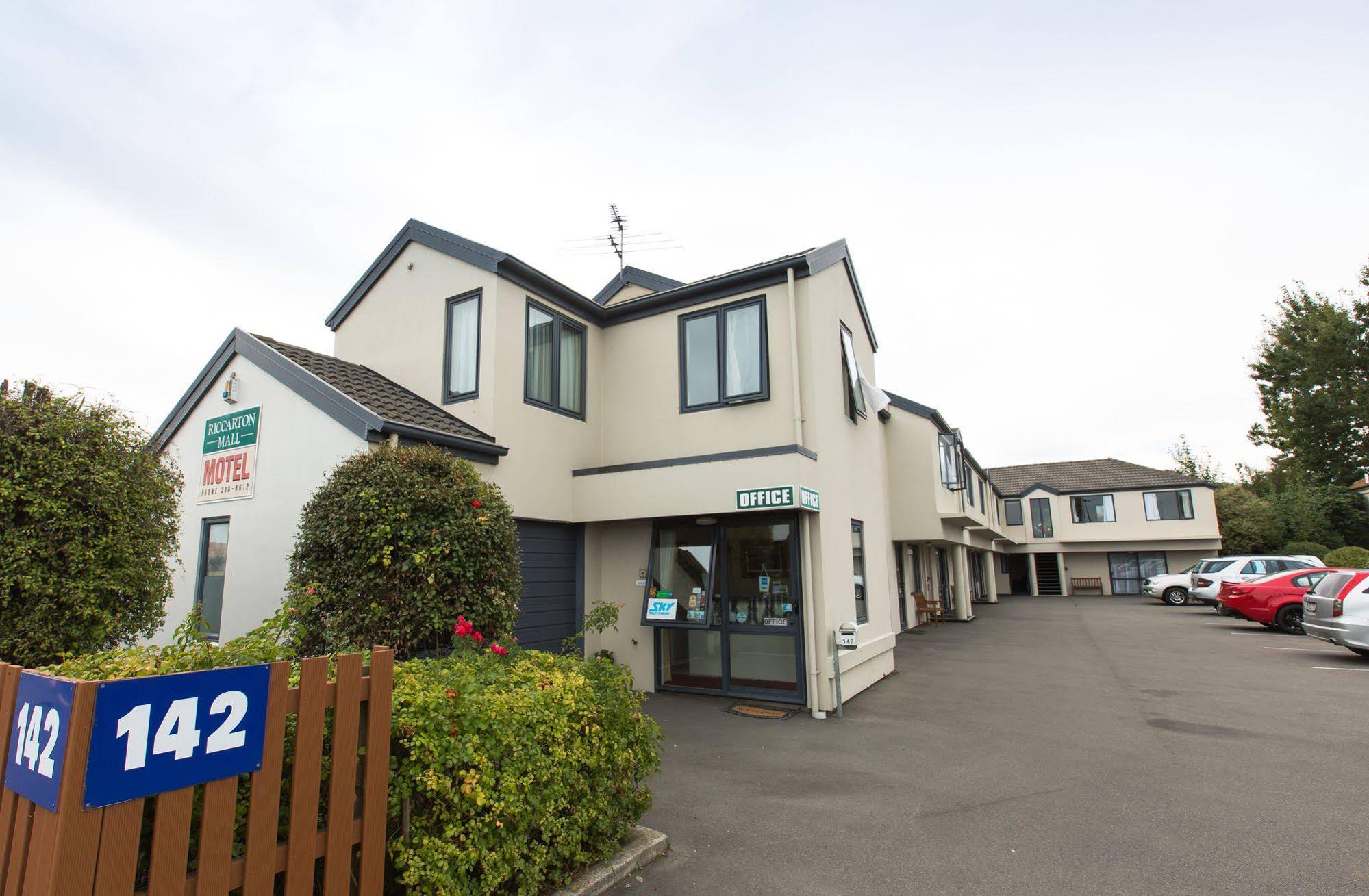 Riccarton Mall Motel