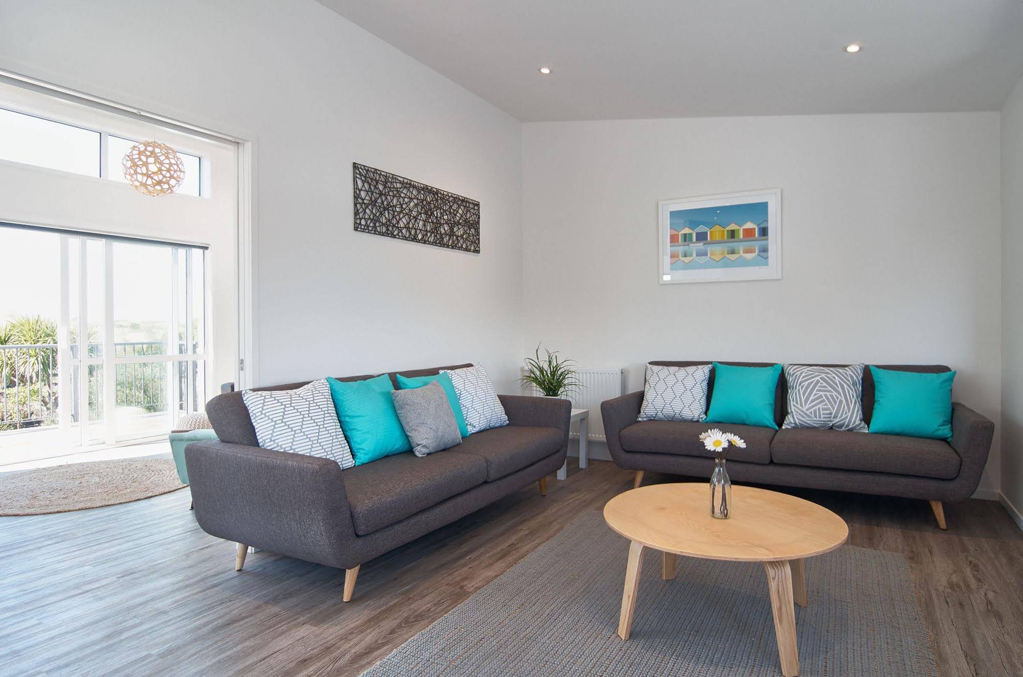 Rocking Horse Villa - Southshore