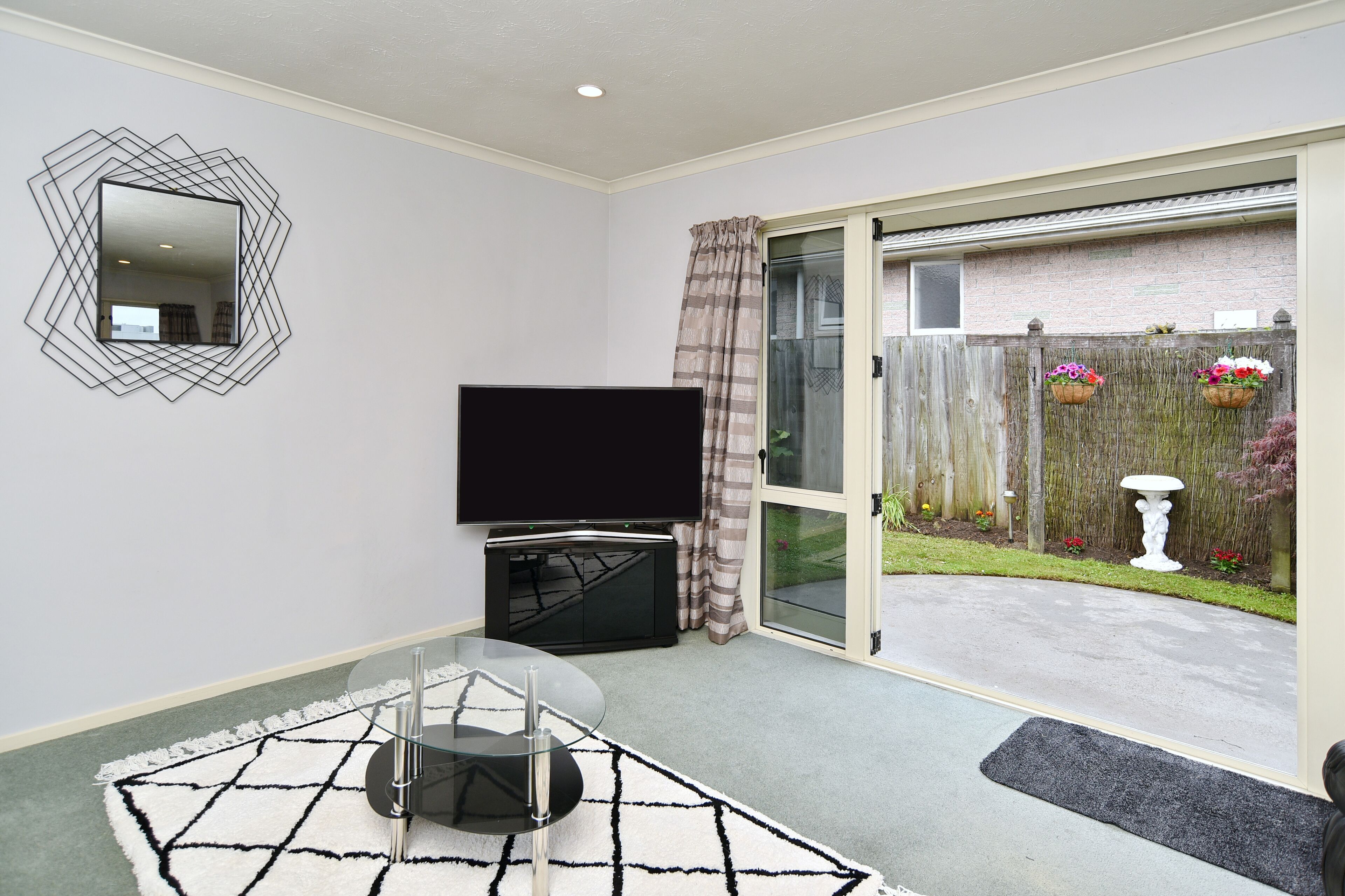 Russley Hideaway Chc Holiday Homes