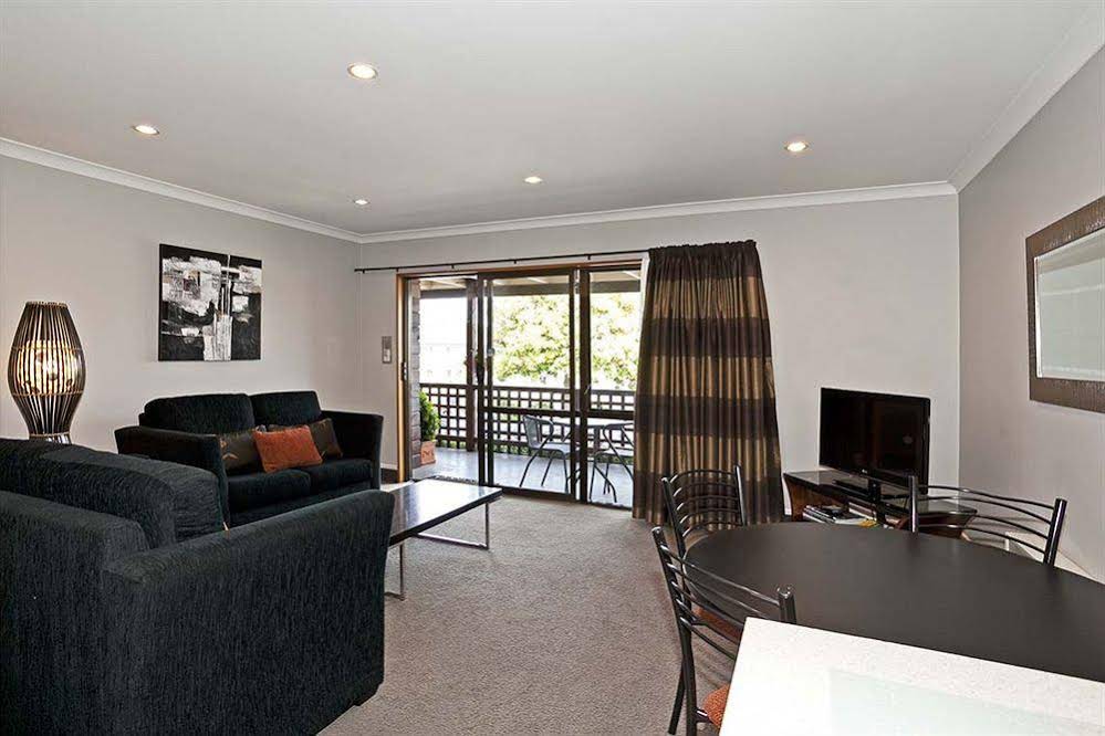 Strathern Motor Lodge