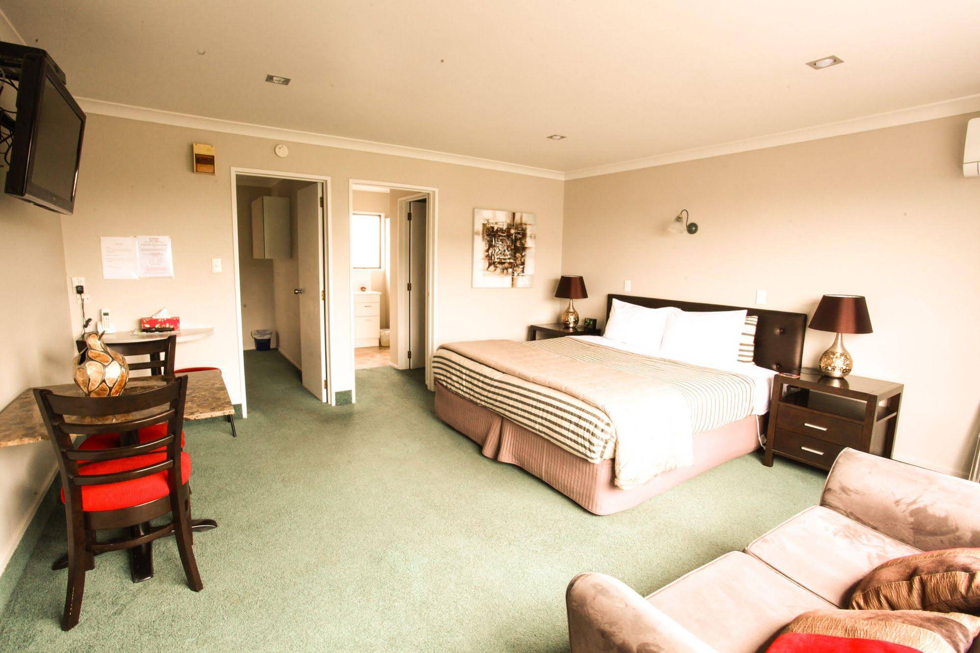 Strathern Motor Lodge