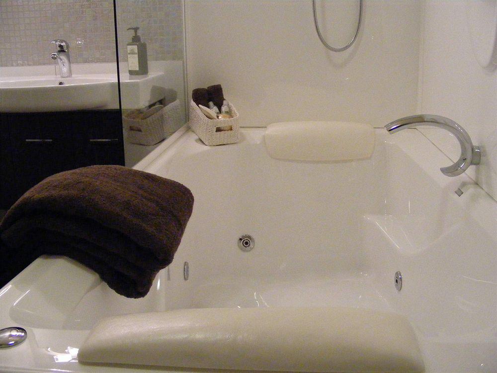 Terra Vive Luxury Suites & Apartments