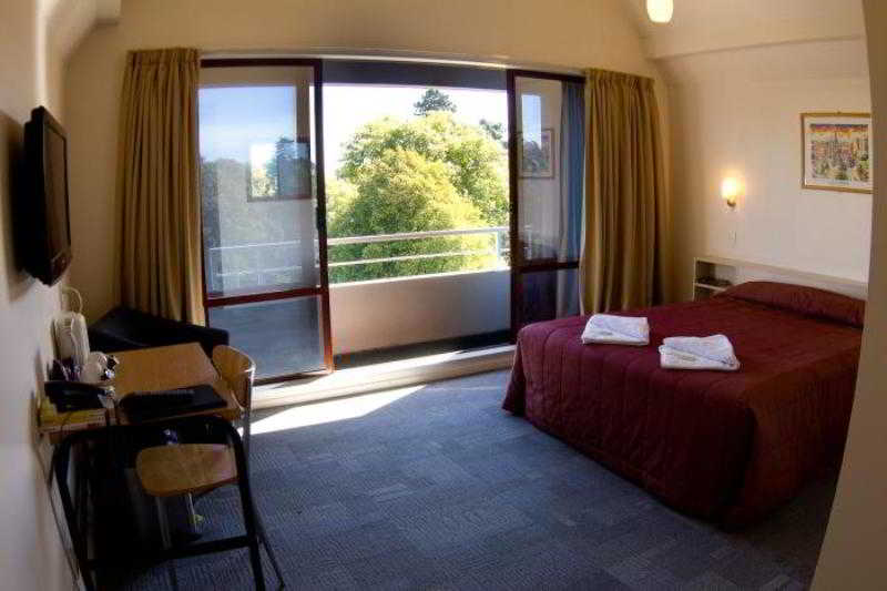 Hotel Give