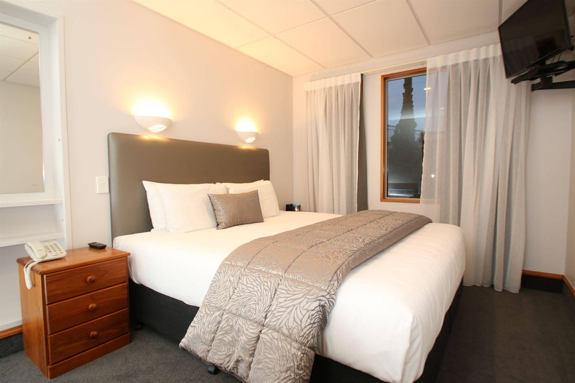 Amross Motel