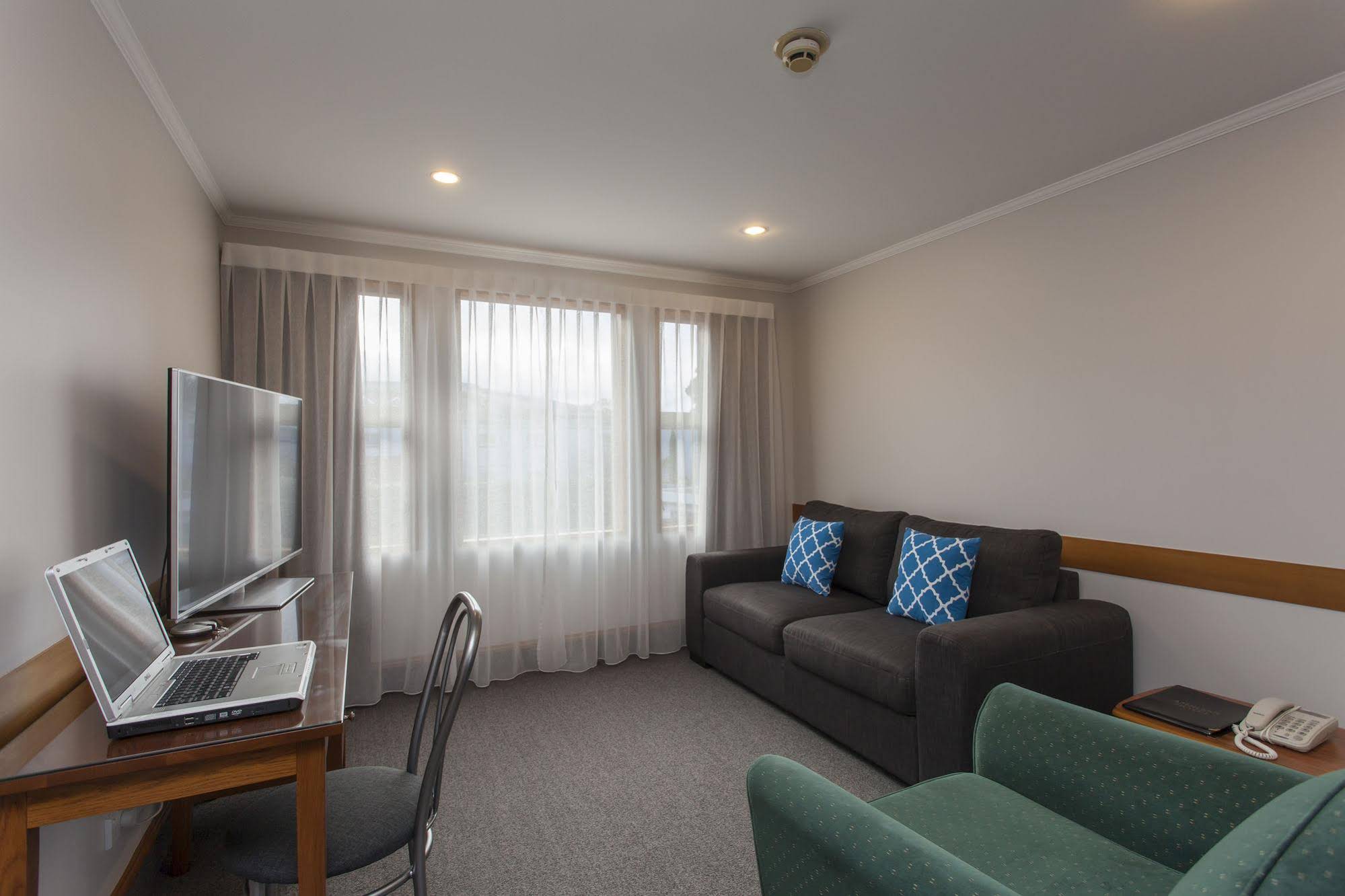 Amross Motel