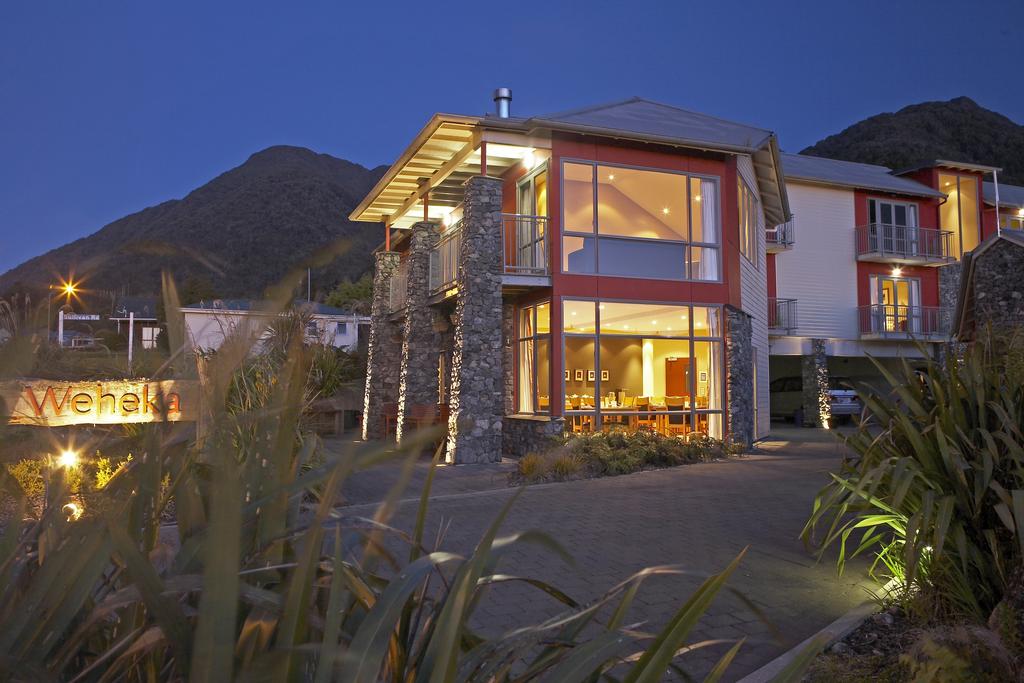 Distinction Fox Glacier Te Weheka Hotel