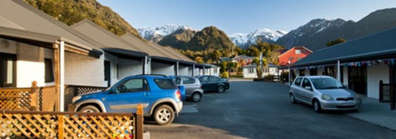 Alpine Glacier Motel