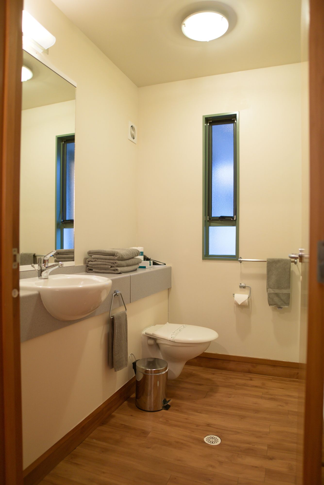 Punga Grove Motel & Suites