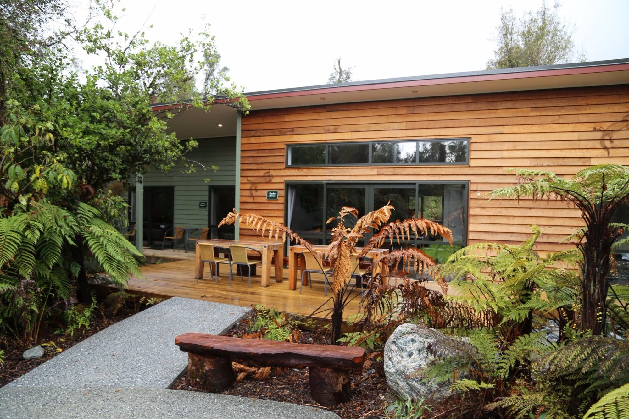 Rainforest Retreat