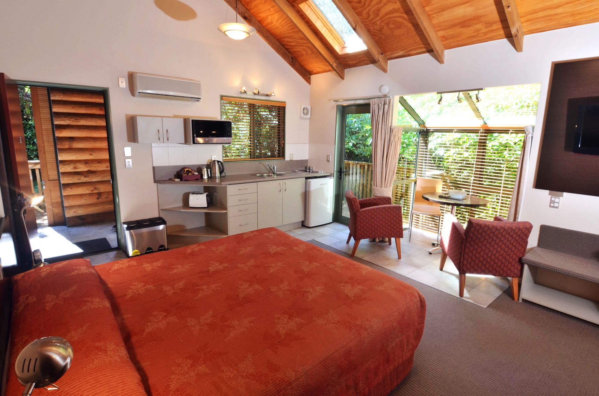 Rainforest Retreat