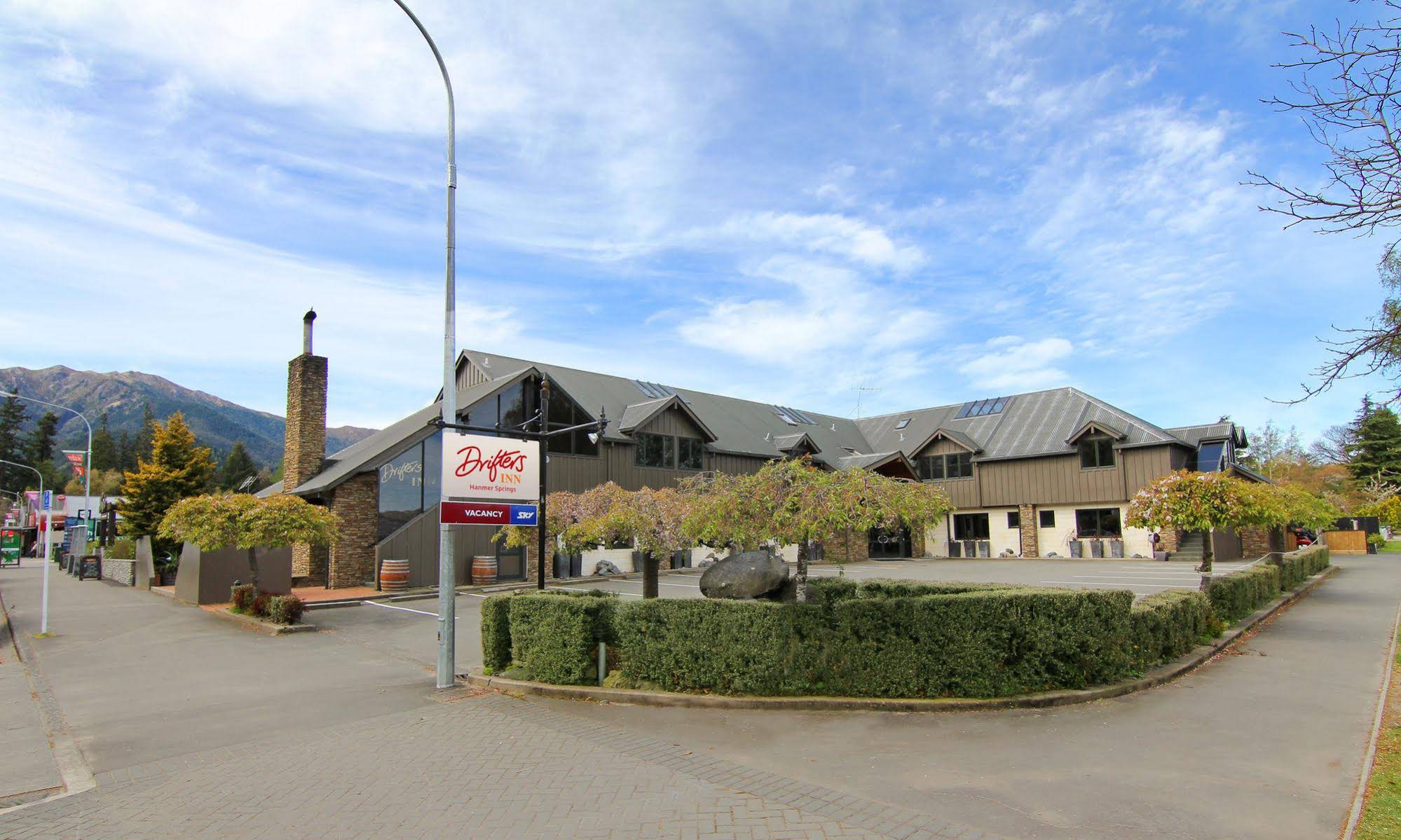 Drifters Inn
