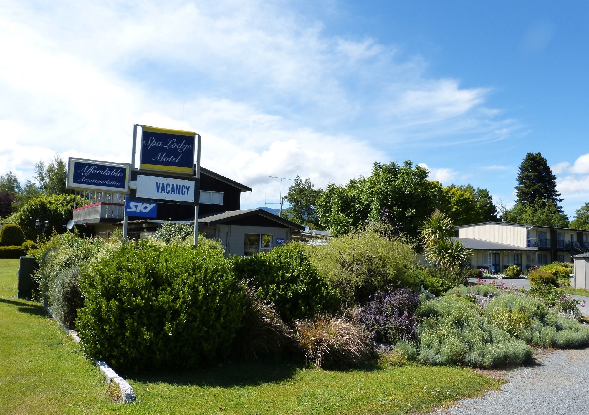 Spa Lodge Motel