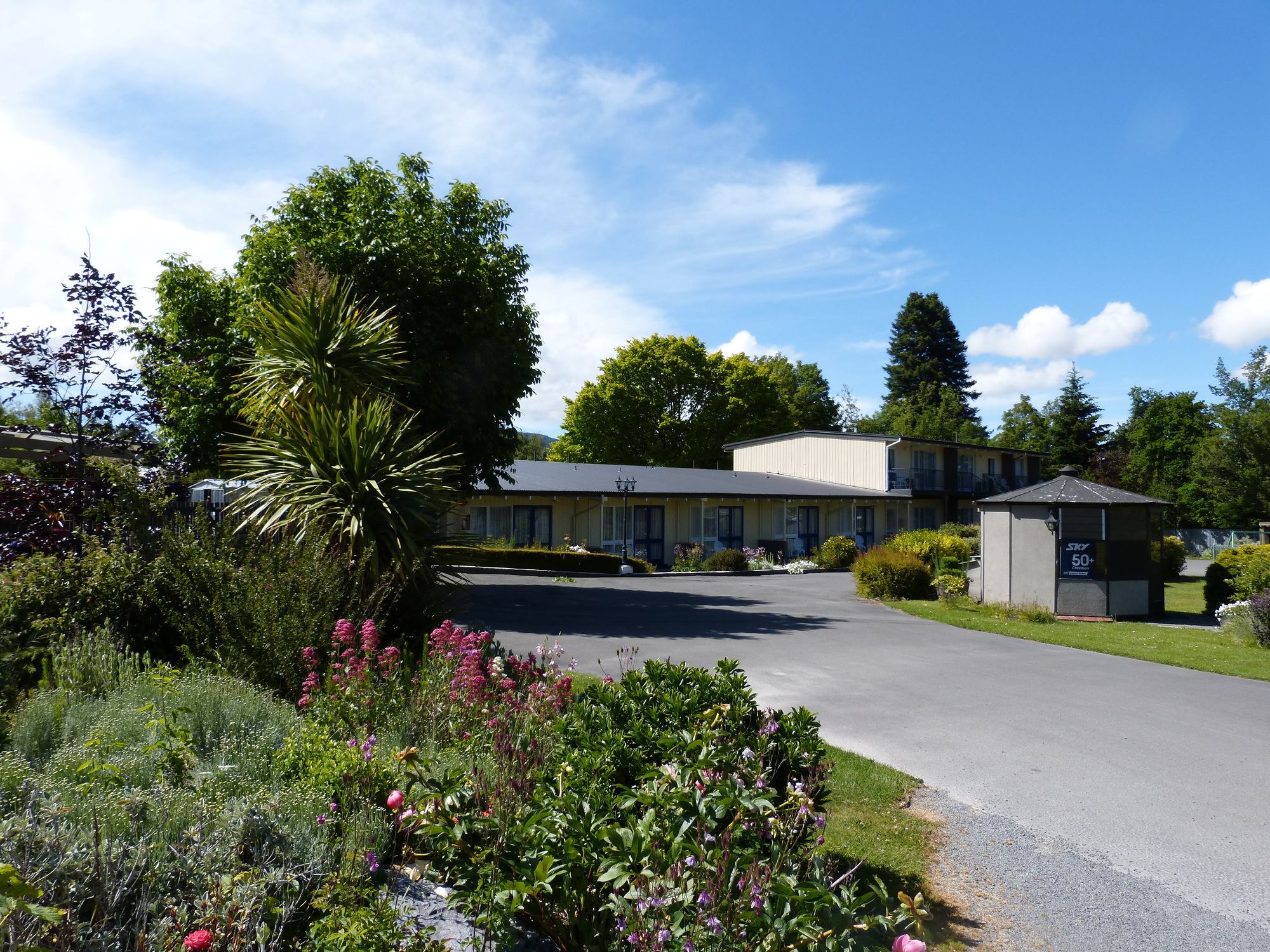 Spa Lodge Motel