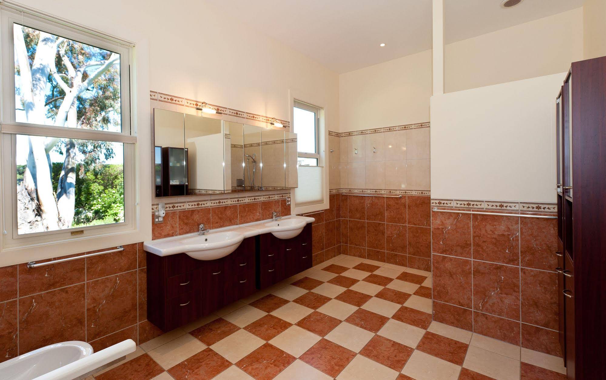 Woodgrove Homestead Luxury B&B