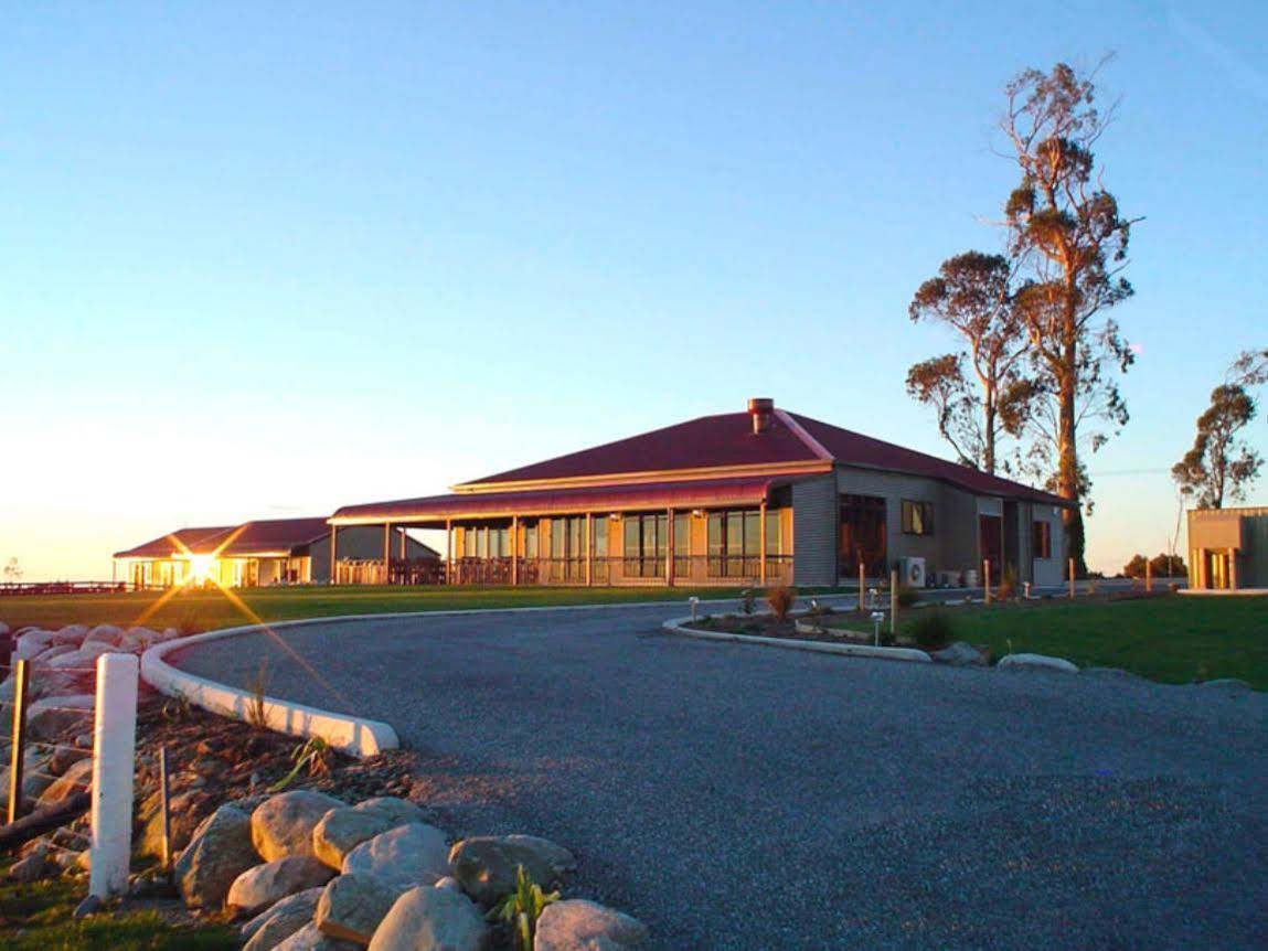 Stations Inn