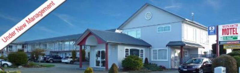 Monarch Motel