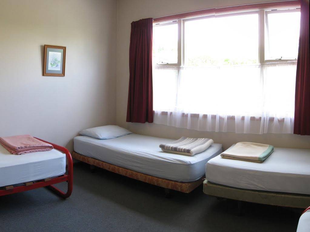 Dolphin Lodge Backpackers