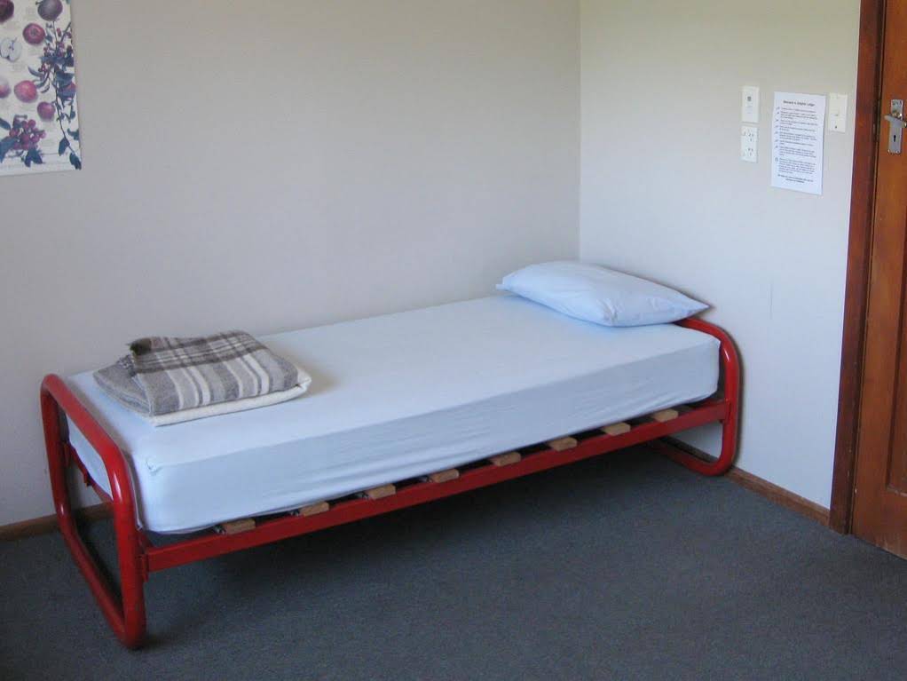 Dolphin Lodge Backpackers