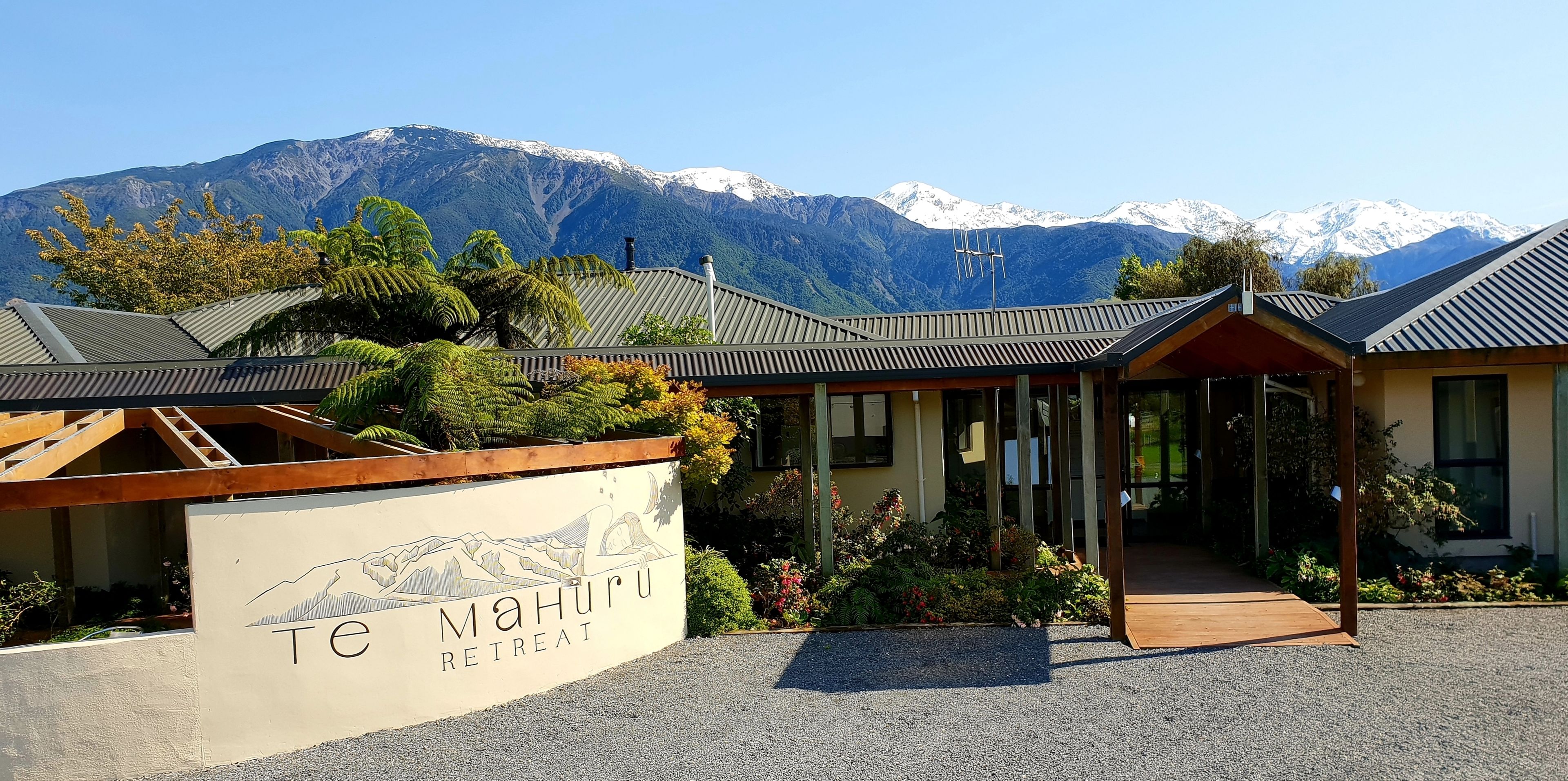 Te Mahuru Retreat