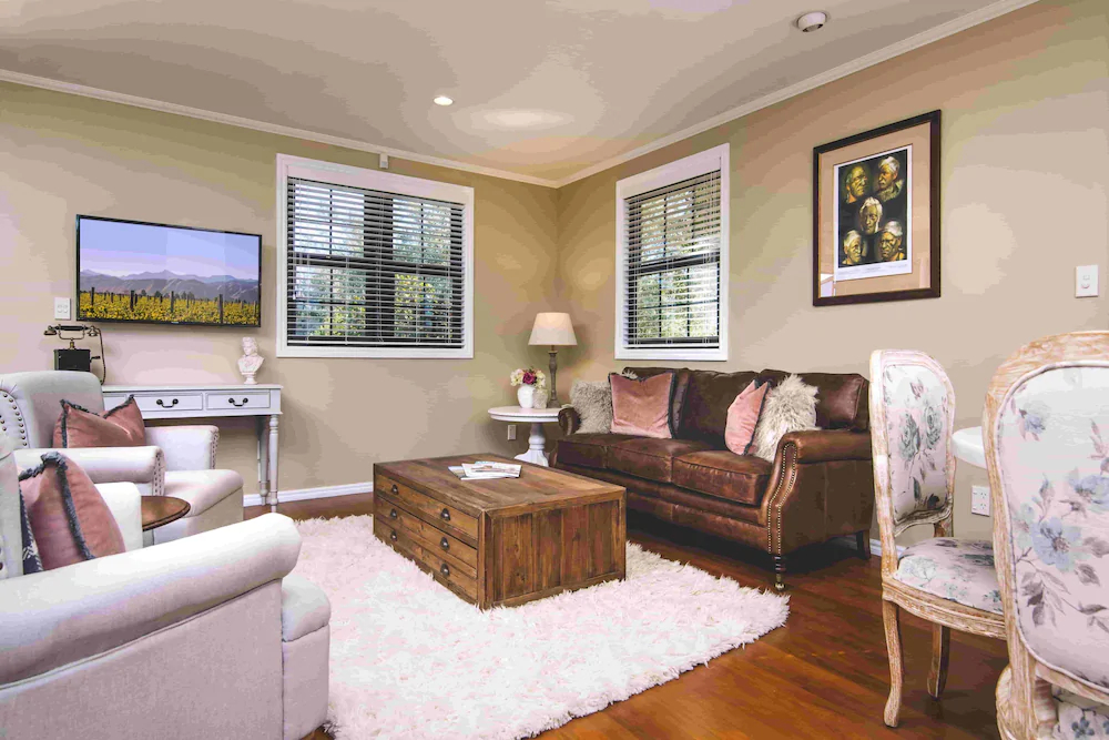 Olive & Vine Estate