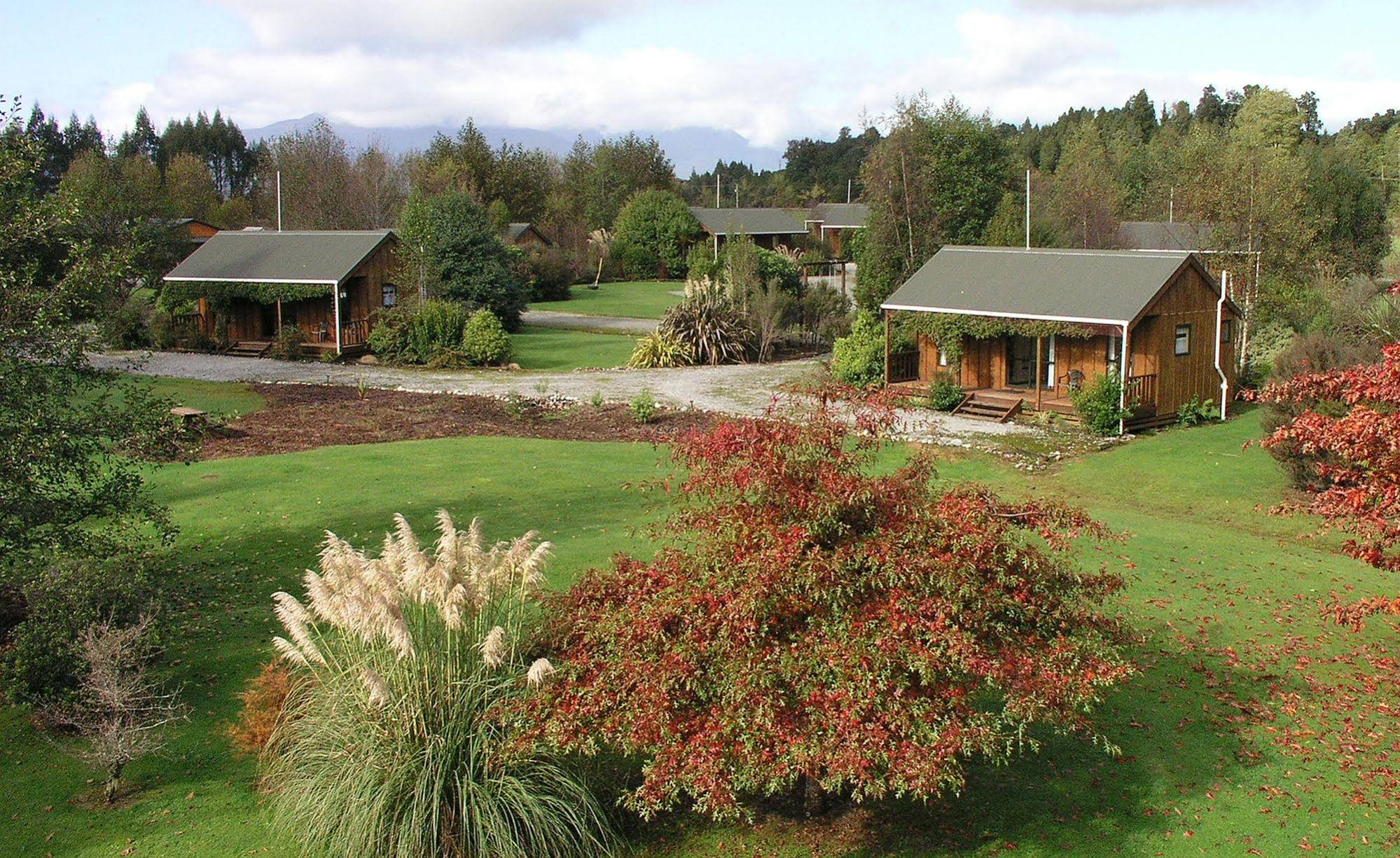 Lake Brunner Country Motel