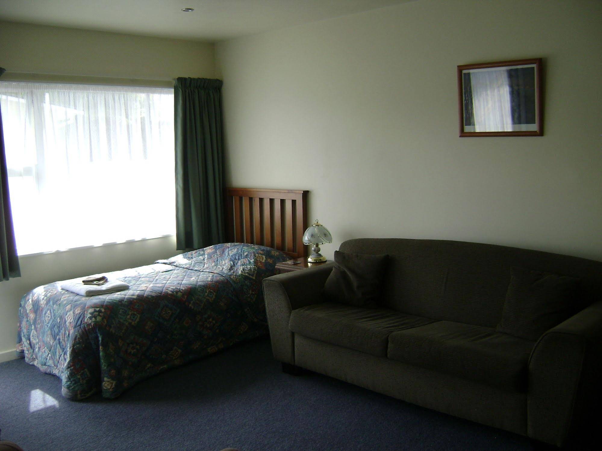 Mataki Motel