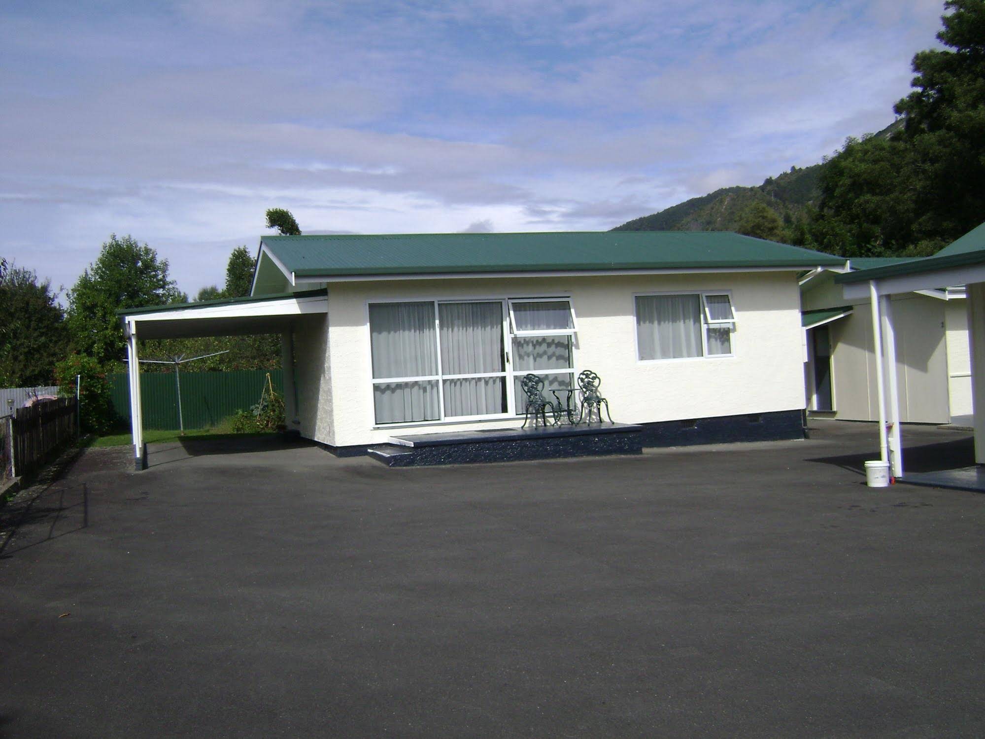 Mataki Motel