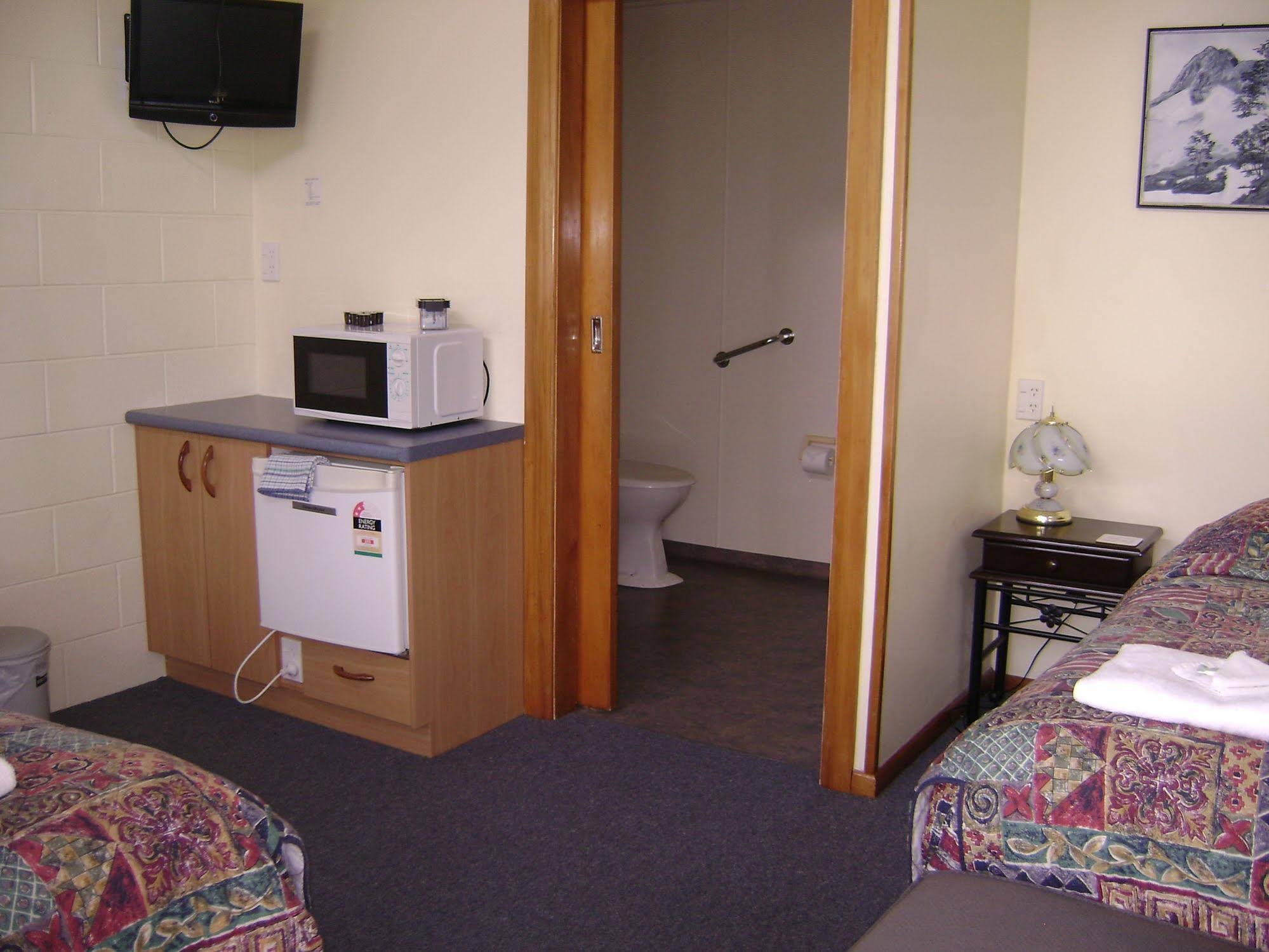 Mataki Motel