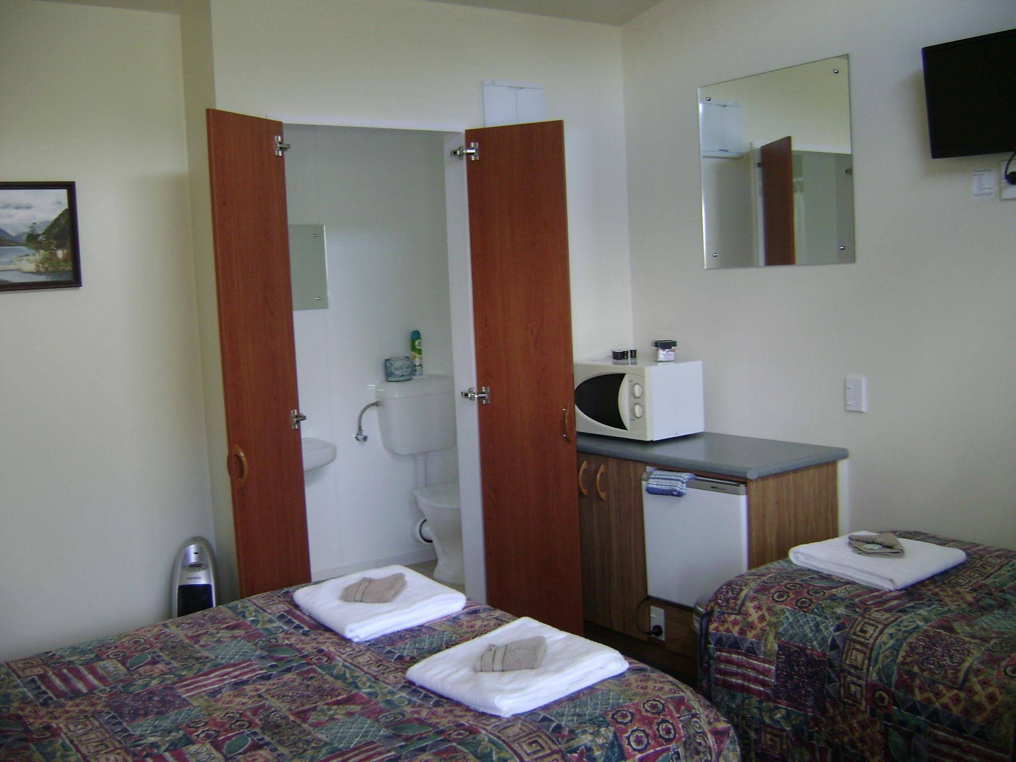Mataki Motel