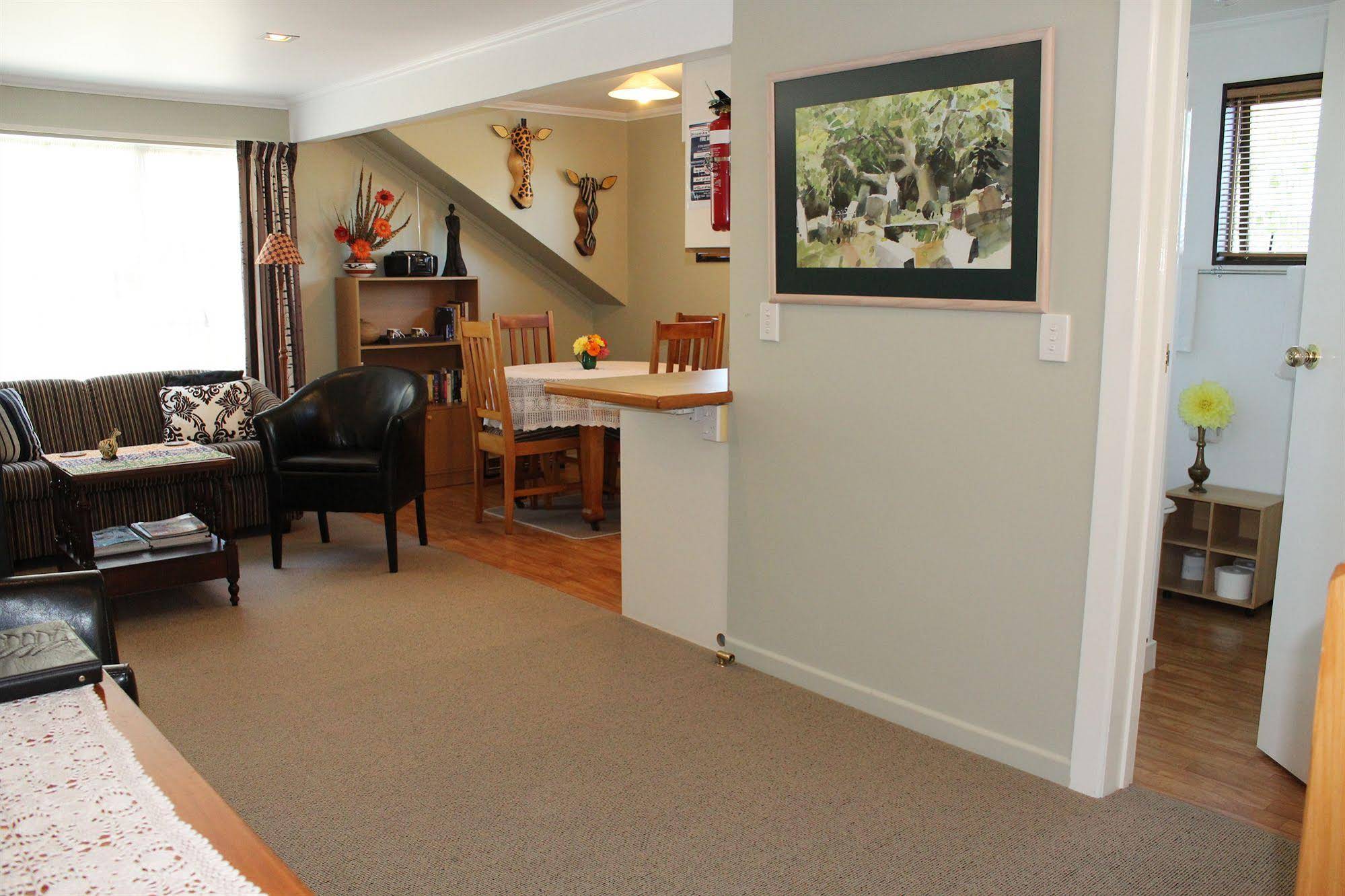 Annick House Bed & Breakfast