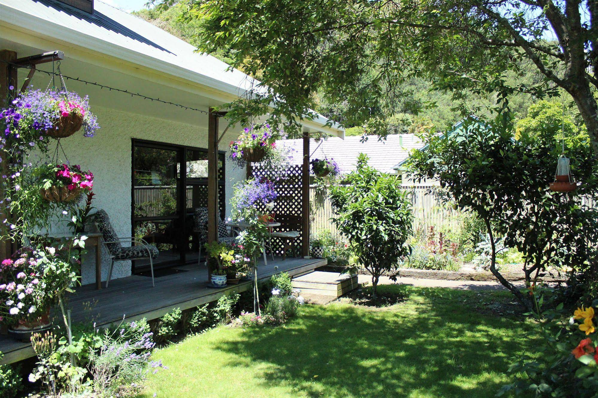 Annick House Bed & Breakfast