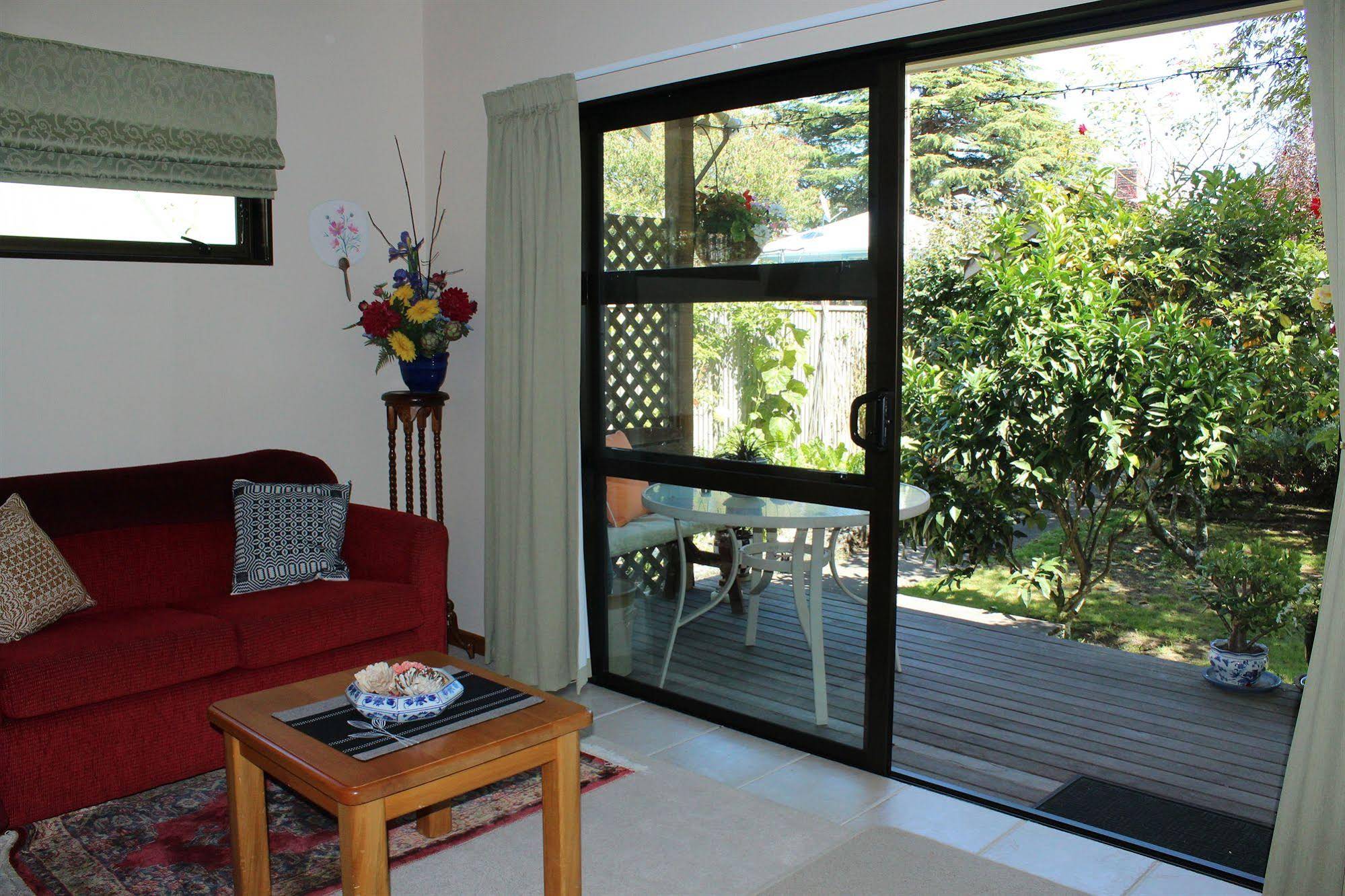 Annick House Bed & Breakfast