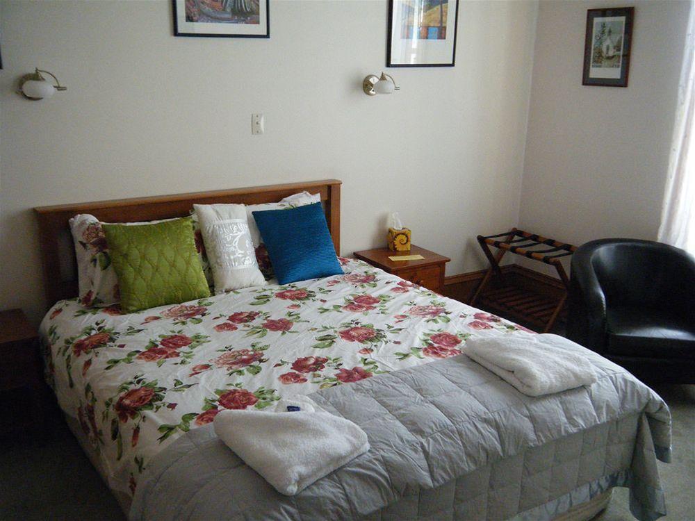 Collingwood Manor
