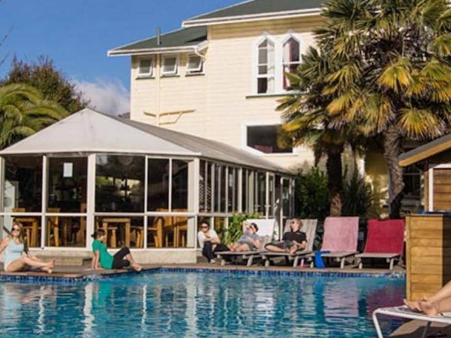 Paradiso Backpacker Hostel