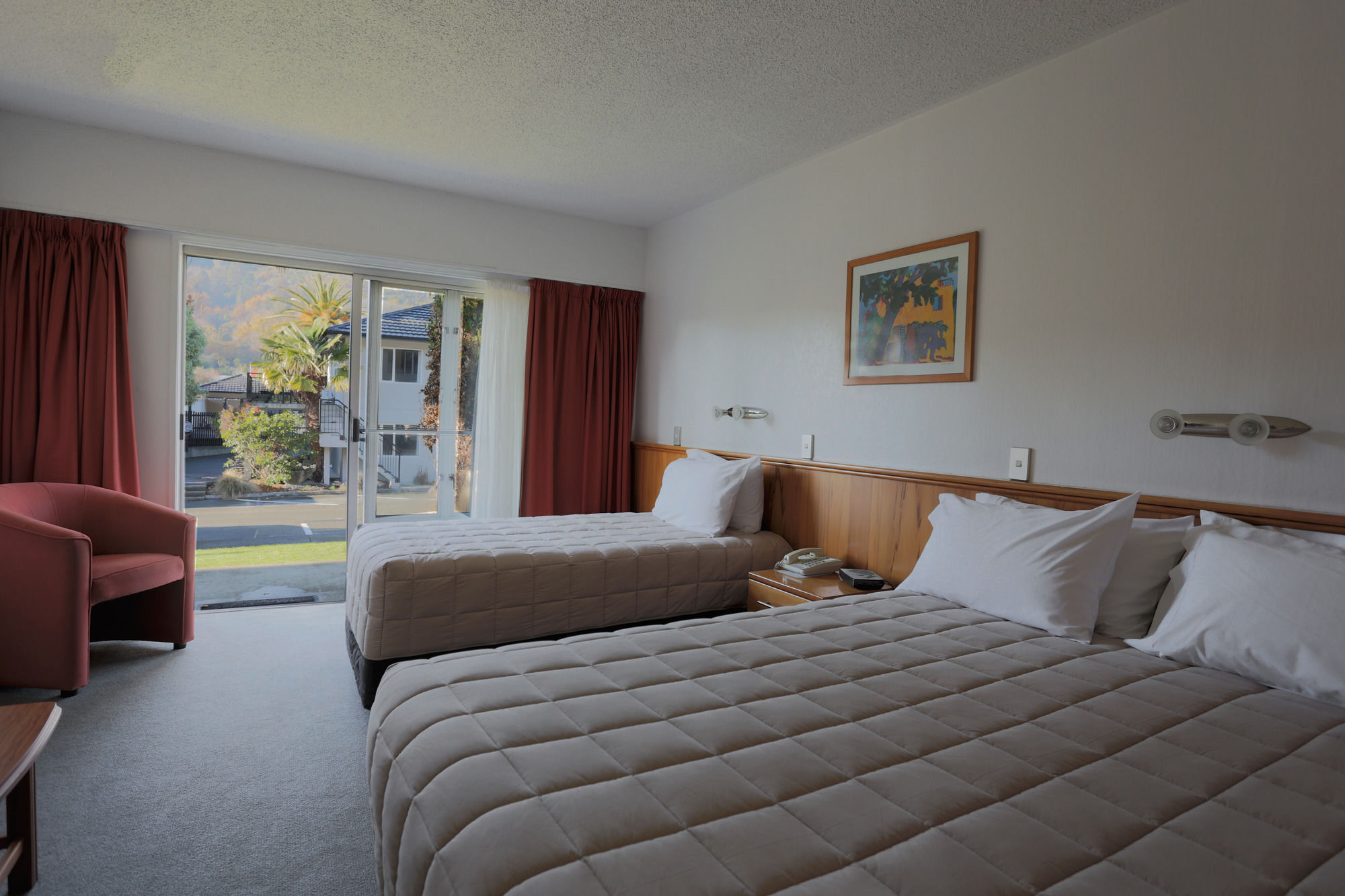 The Hotel Nelson