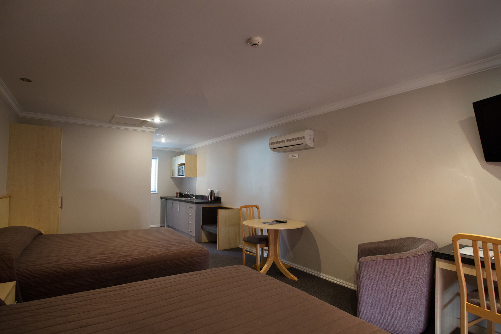 The Hotel Nelson
