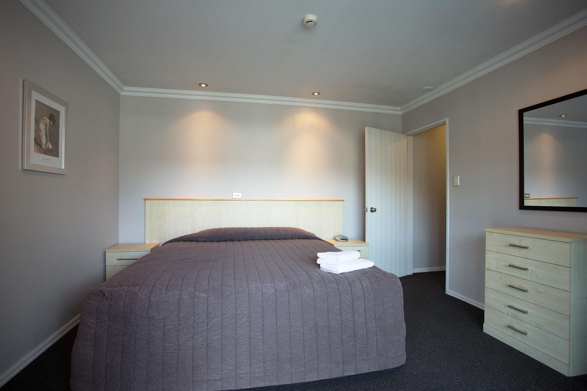 The Hotel Nelson