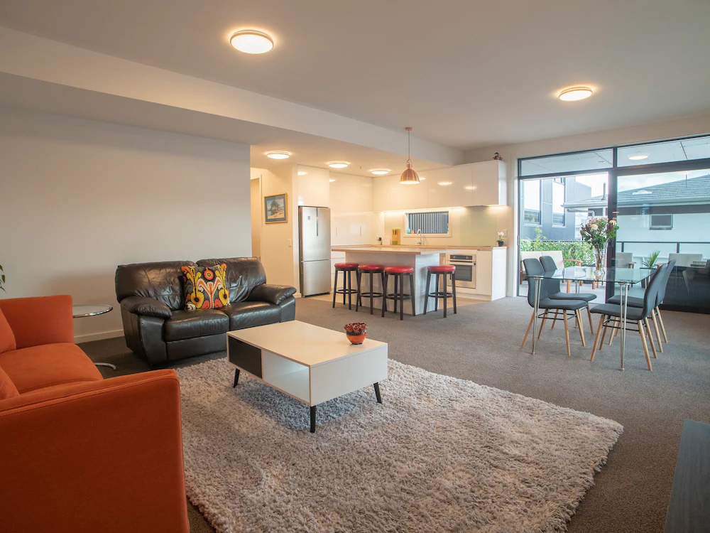 Riverwalk Apartments
