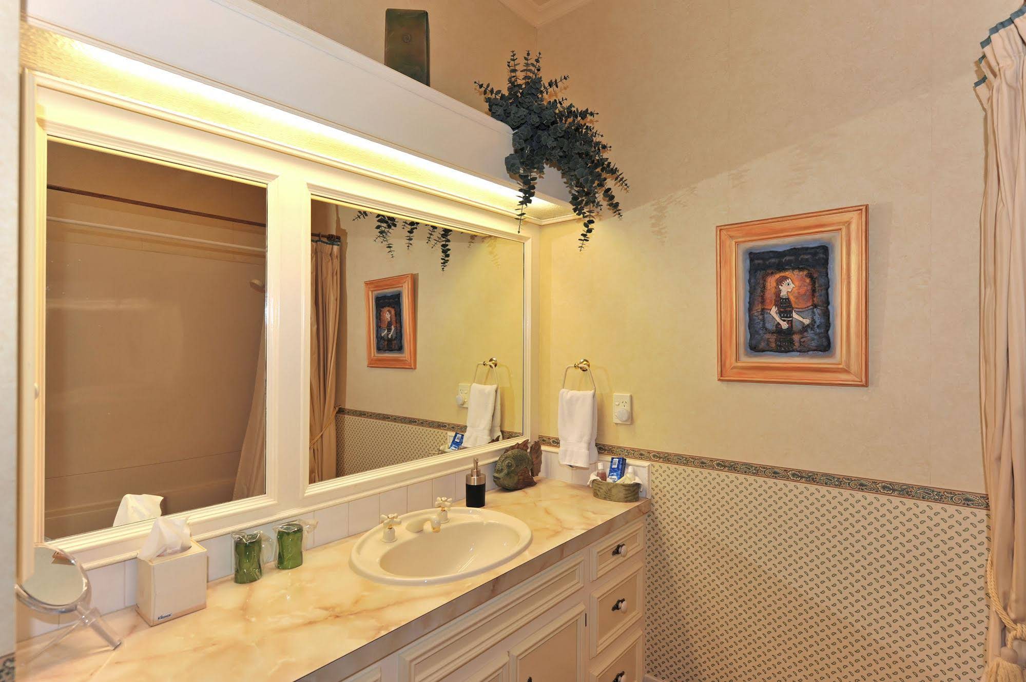 Shelbourne Villa