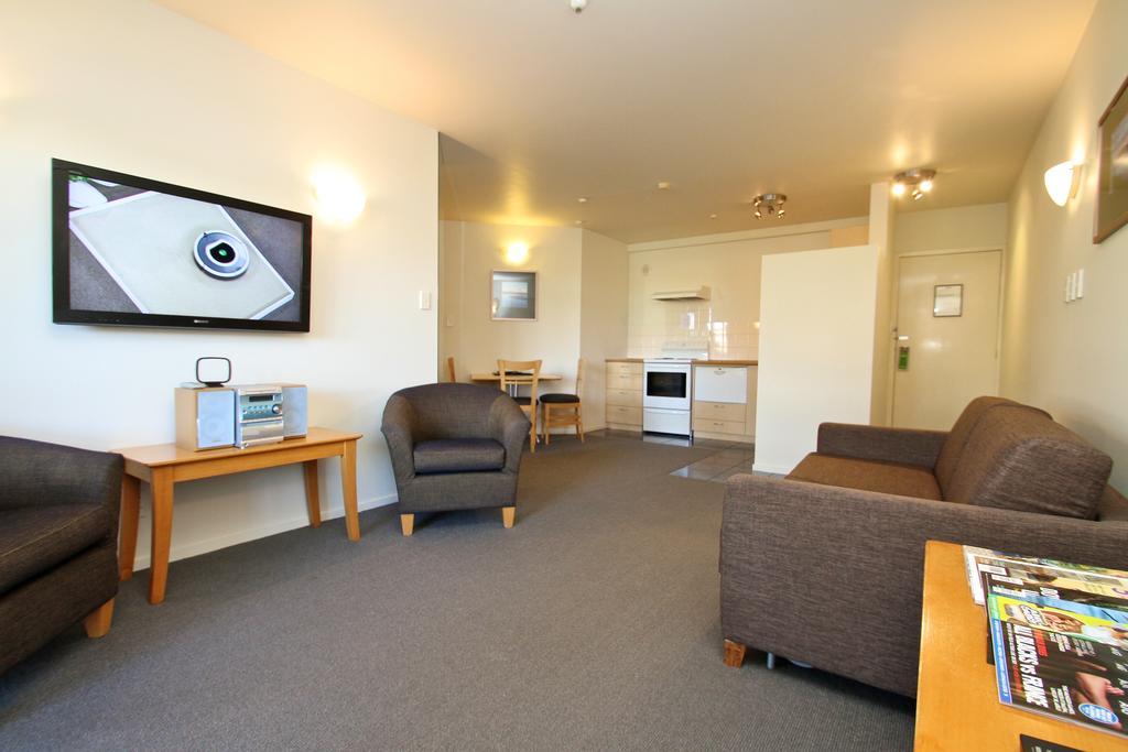 Tides Hotel