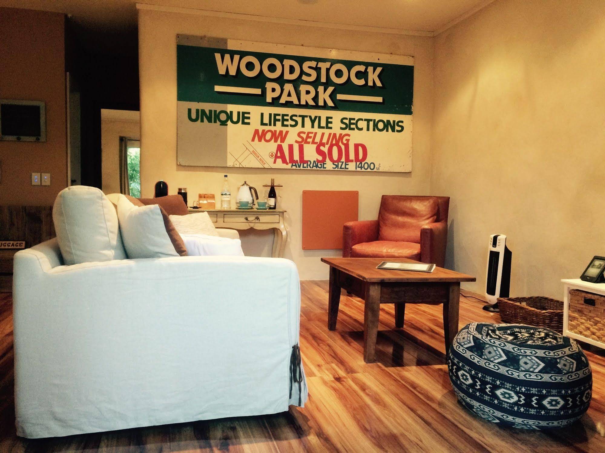 Woodstock Suite