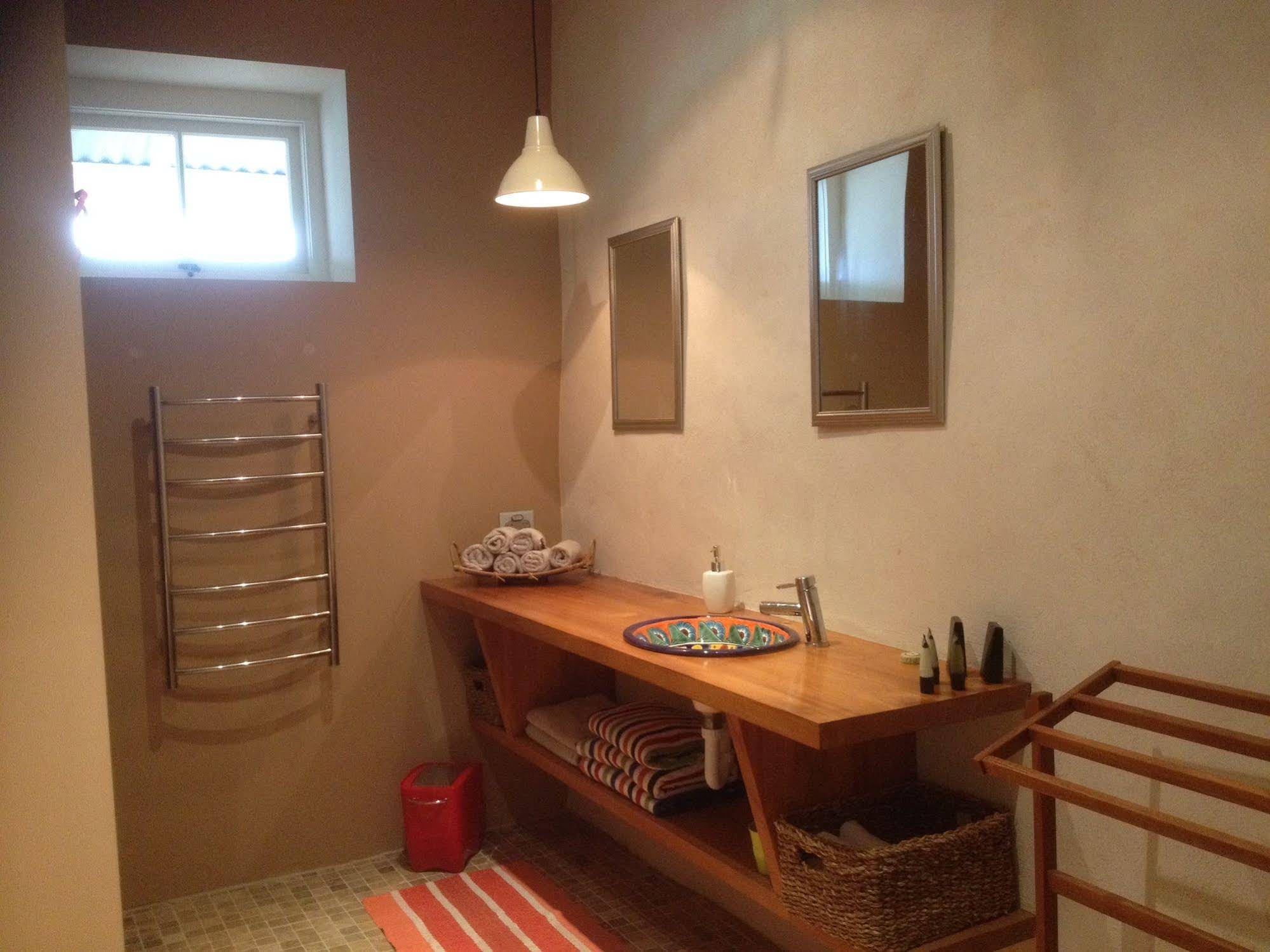 Woodstock Suite