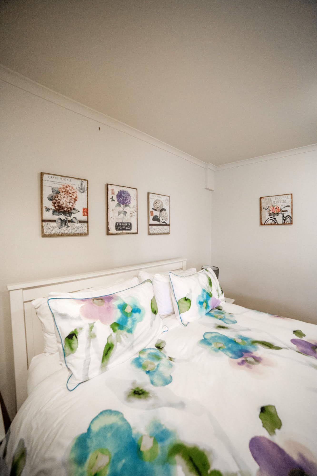 Oamaru House Bed and Breakfast