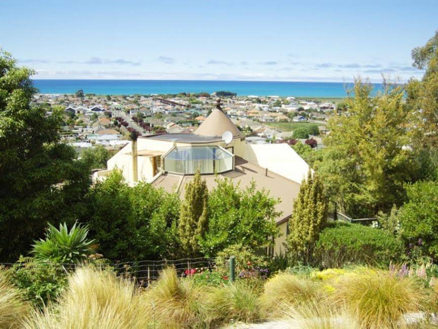 Oamaru House Bed and Breakfast