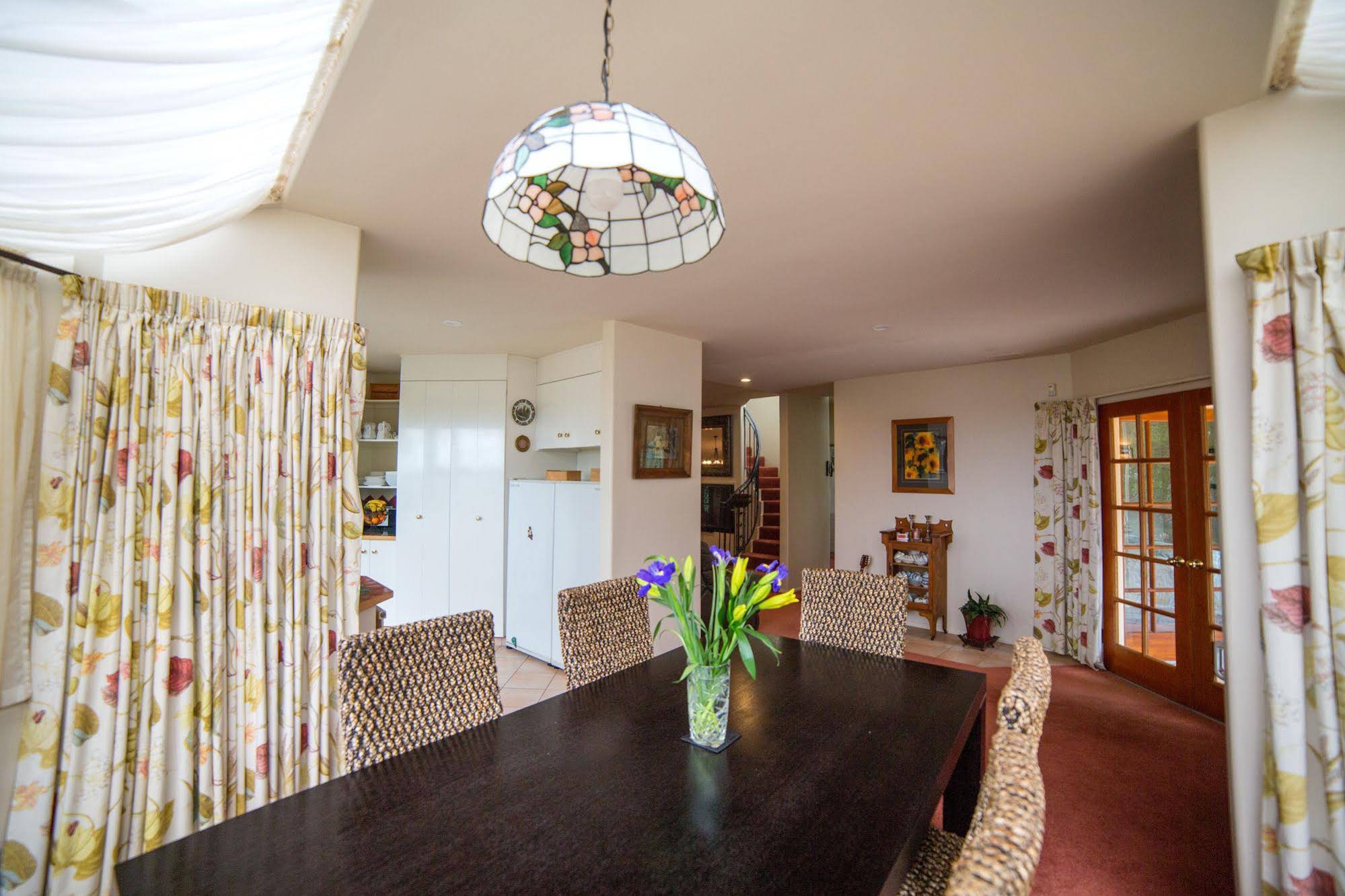 Oamaru House Bed and Breakfast