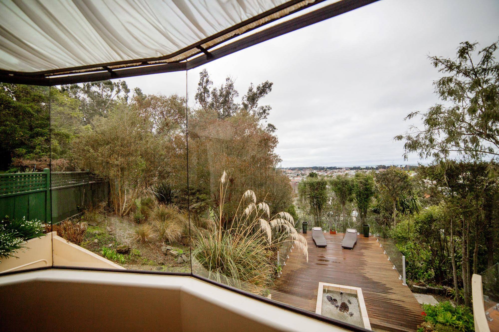 Oamaru House Bed and Breakfast