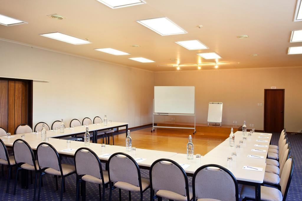 Countrytime Hotel