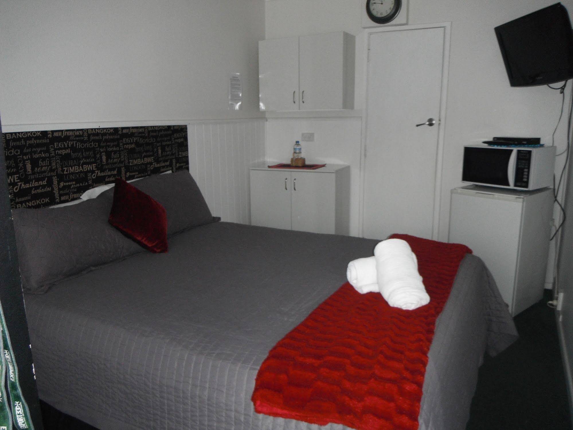 High Street Living Motel